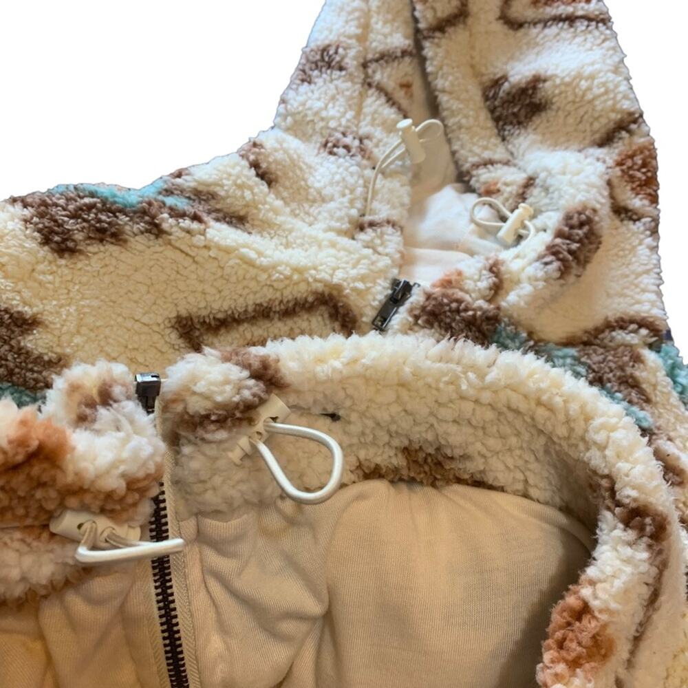 RSQ RARE Southwest XS Sherpa Jacket . Sold Out on Tillys Site. - Picture 6 of 10